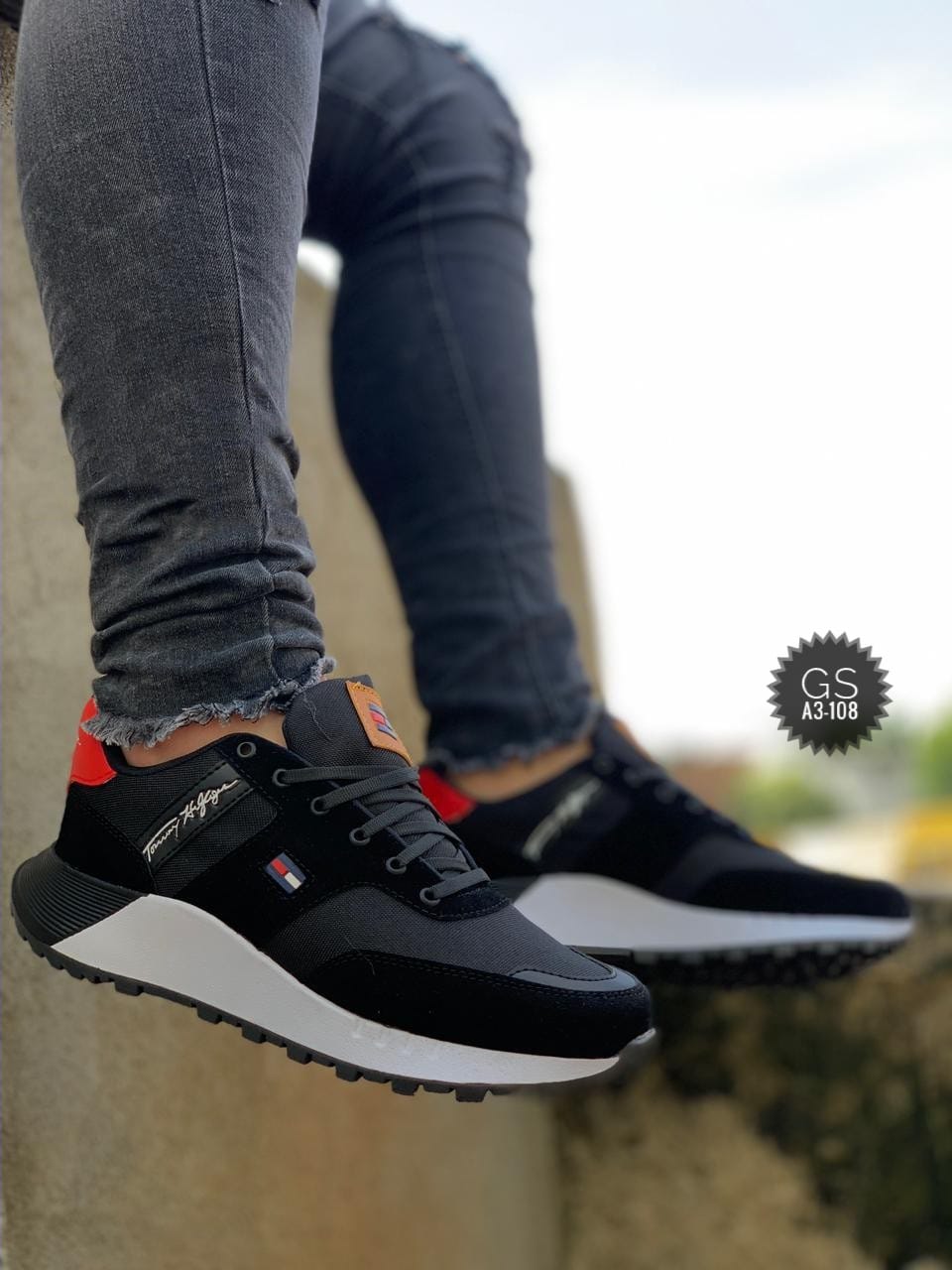 TENIS TOMMY DEPORTIVO