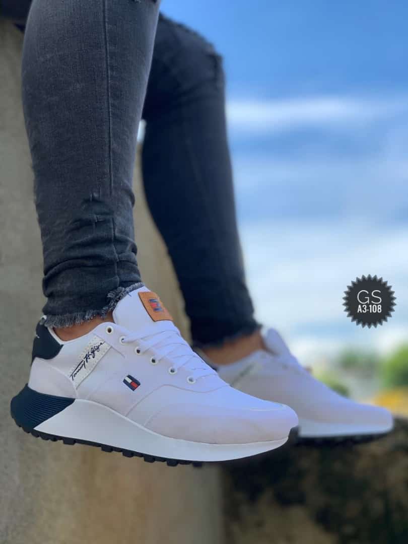 TENIS TOMMY DEPORTIVO